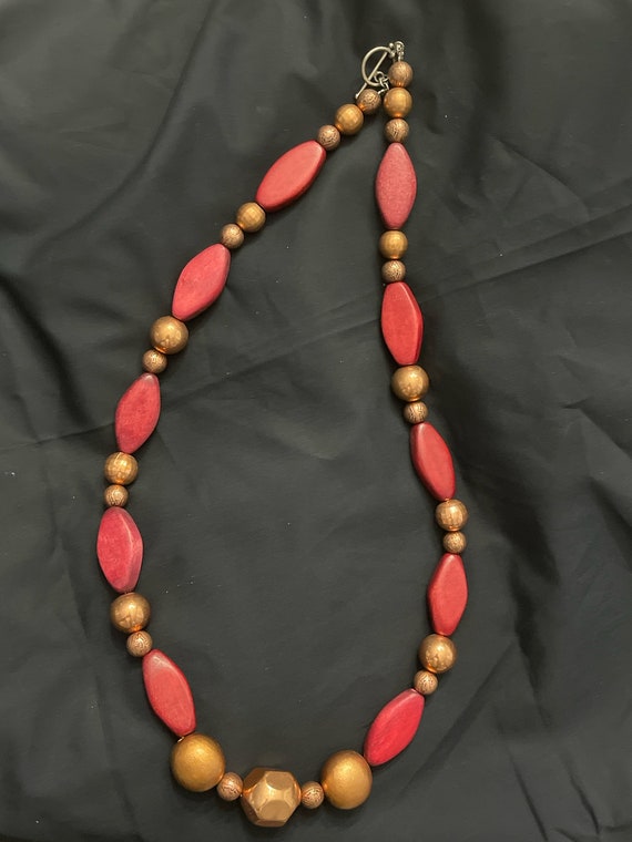 Vintage Red & Gold 14” beaded necklace - image 1