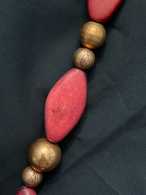 Vintage Red & Gold 14” beaded necklace - image 2