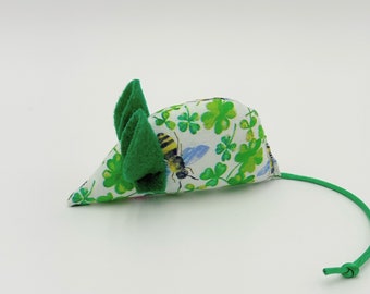 Clover catnip mouse, Shamrock mouse, Spring cat toy, Irish cat toy, Paddy's mouse, bees