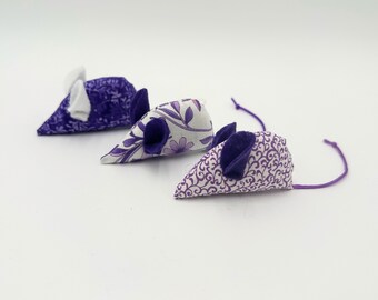 Purple set of 3 catnip mice, Spring or Summer cat toys, lavender, purple, floral, paw prints