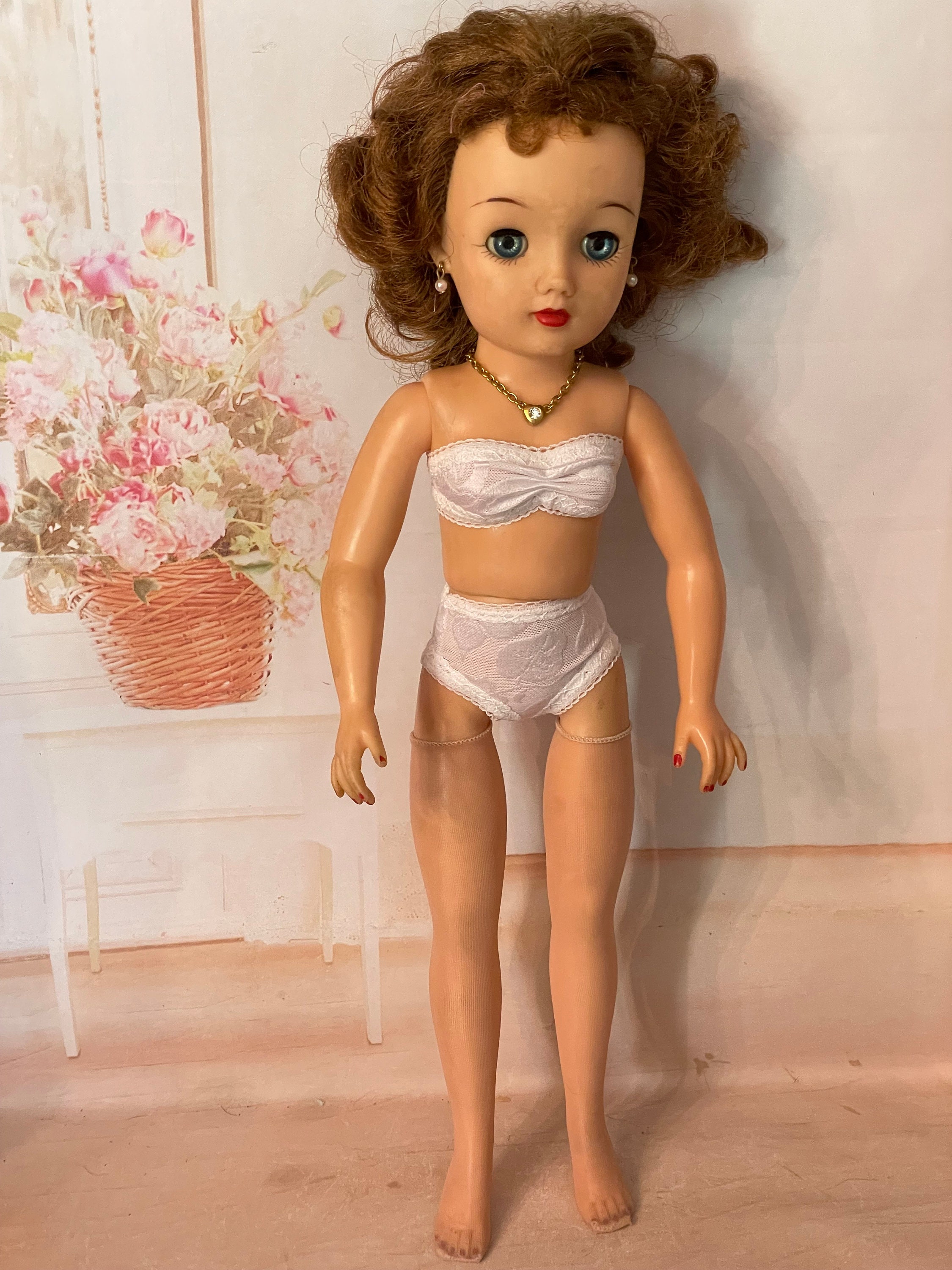 White Lingerie Set for VT18 Miss Revlon includes bra, undies panties and nylon stockings hose