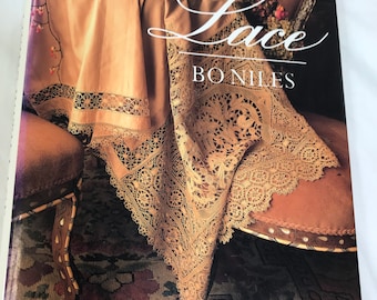 洋書 Living with Lace Bo Niles Living with Lace: Niles, Bo: 9781556701566: Books - Amazon.ca