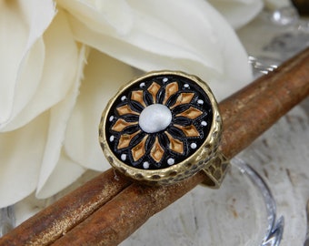 Czech Glass Button Ring, Czech Glass Ring, Antique Button Ring, Button Jewelry, Art Glass Ring, Birthday Gift For Her, Valentines Gift