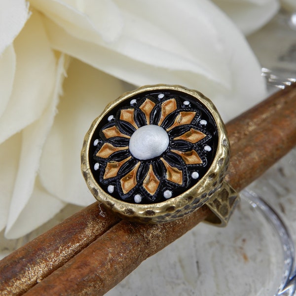 Czech Glass Button Ring, Czech Glass Ring, Antique Button Ring, Button Jewelry, Art Glass Ring, Birthday Gift For Her, Valentines Gift