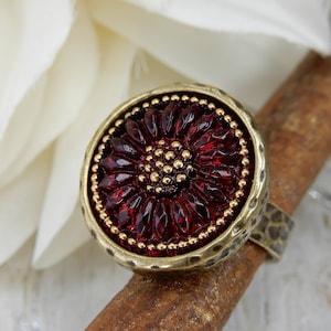 Czech Glass Button Ring, Czech Glass Ring, Antique Button Ring, Button Jewelry, Art Glass Ring, Birthday Gift For Her, Valentines Gift