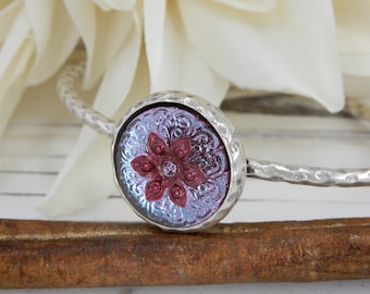 Tiny Flowers Button Bracelet - Etsy