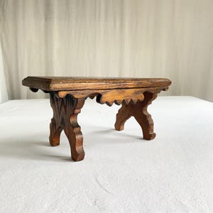 Antique Appalachian Folk Wooden Bench · Vintage Handmade Display Riser · Rustic Oak Stool