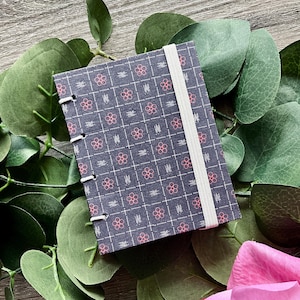 Mini Mixed Paper Coptic Sketchbook: Handmade Artist Journal