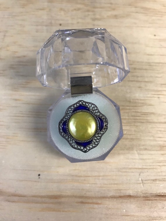 Vintage Enamel and Shell Ring - image 2