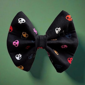 Skulls Halloween Bow Tie