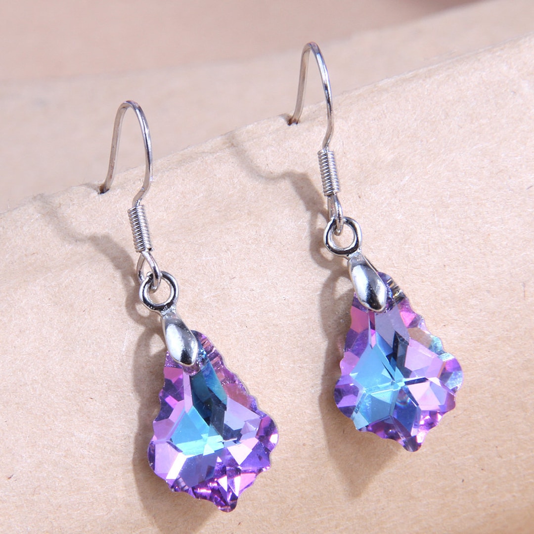 Pull Through Open Waterdrop Dangle Earring