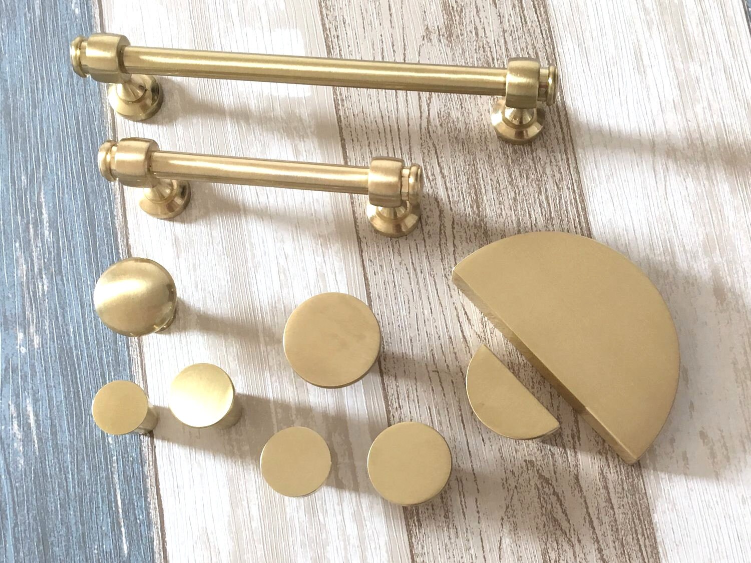 Kitchen Door Handles And Knobs Uk at Jeremy Her blog