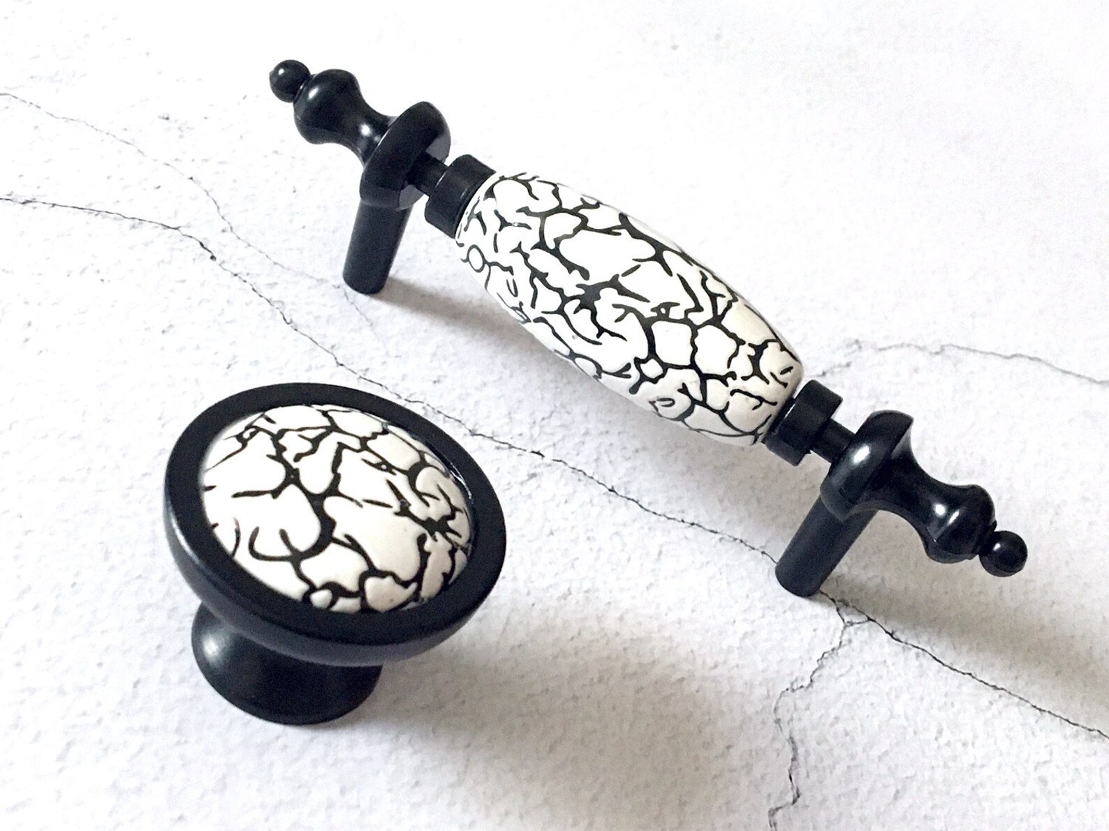 3 Ceramic Pull Handles Black White Crackle Etsy