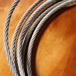 225 ft 69 M Unused 3/16&quot; 5 mm Galvanized Steel Metal Cable Rope Rigging Rig Wire