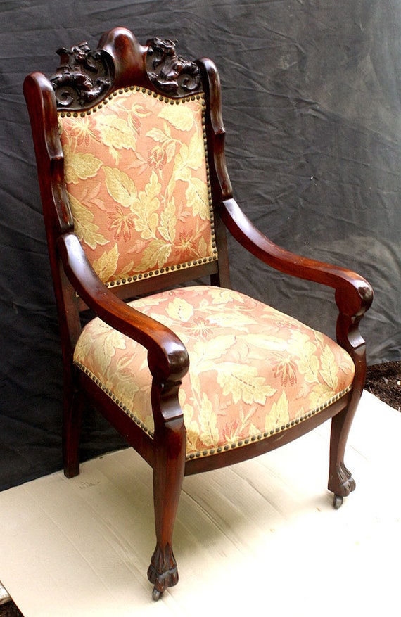 Antique Wood Chairs  : Wooden Antique Chair Isolated Over White Barber Shop Interior.