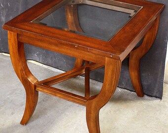 Vintage Old Solid Wood Wooden Cherry Side End Accent Lamp Sofa Table Beveled Glass