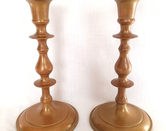 Vintage Set of 2 Solid Brass Copper Alloy Heavy Candlestick Holders Round Base Wedding Altar Church Decor Red Brass Taper Candle Holders