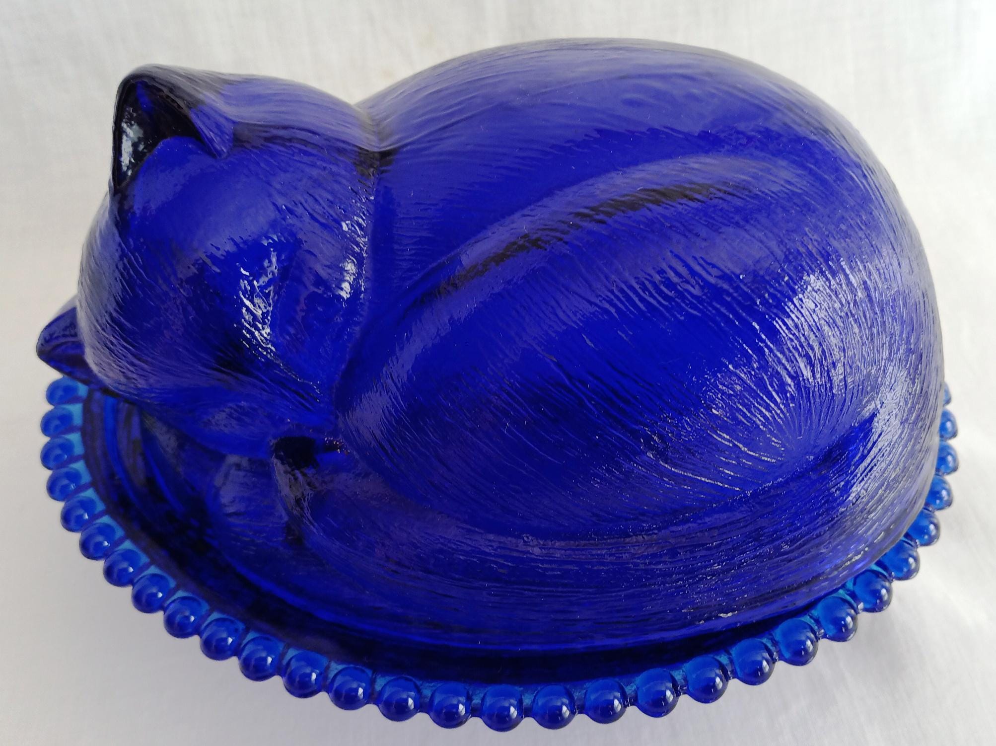 Vintage Indiana Glass Cat on Nest Covered Candy Dish Cobalt Blue