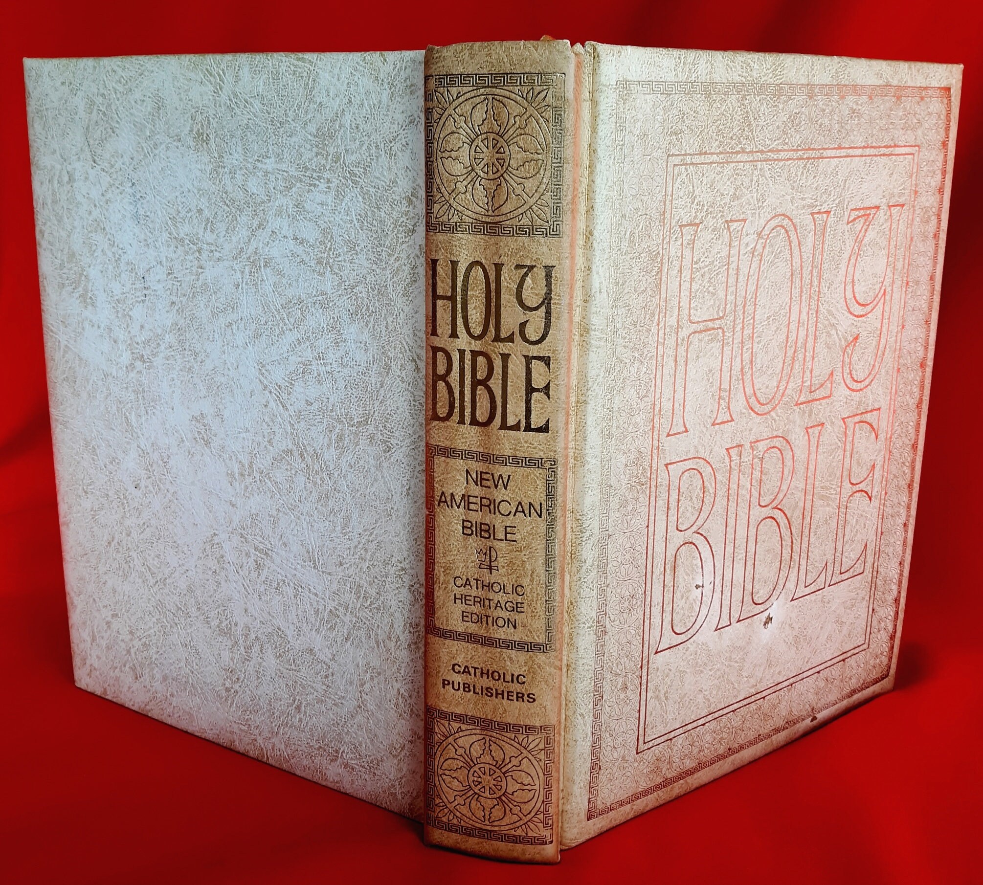 Vintage Holy Bible New American Bible Catholic Heritage Edition