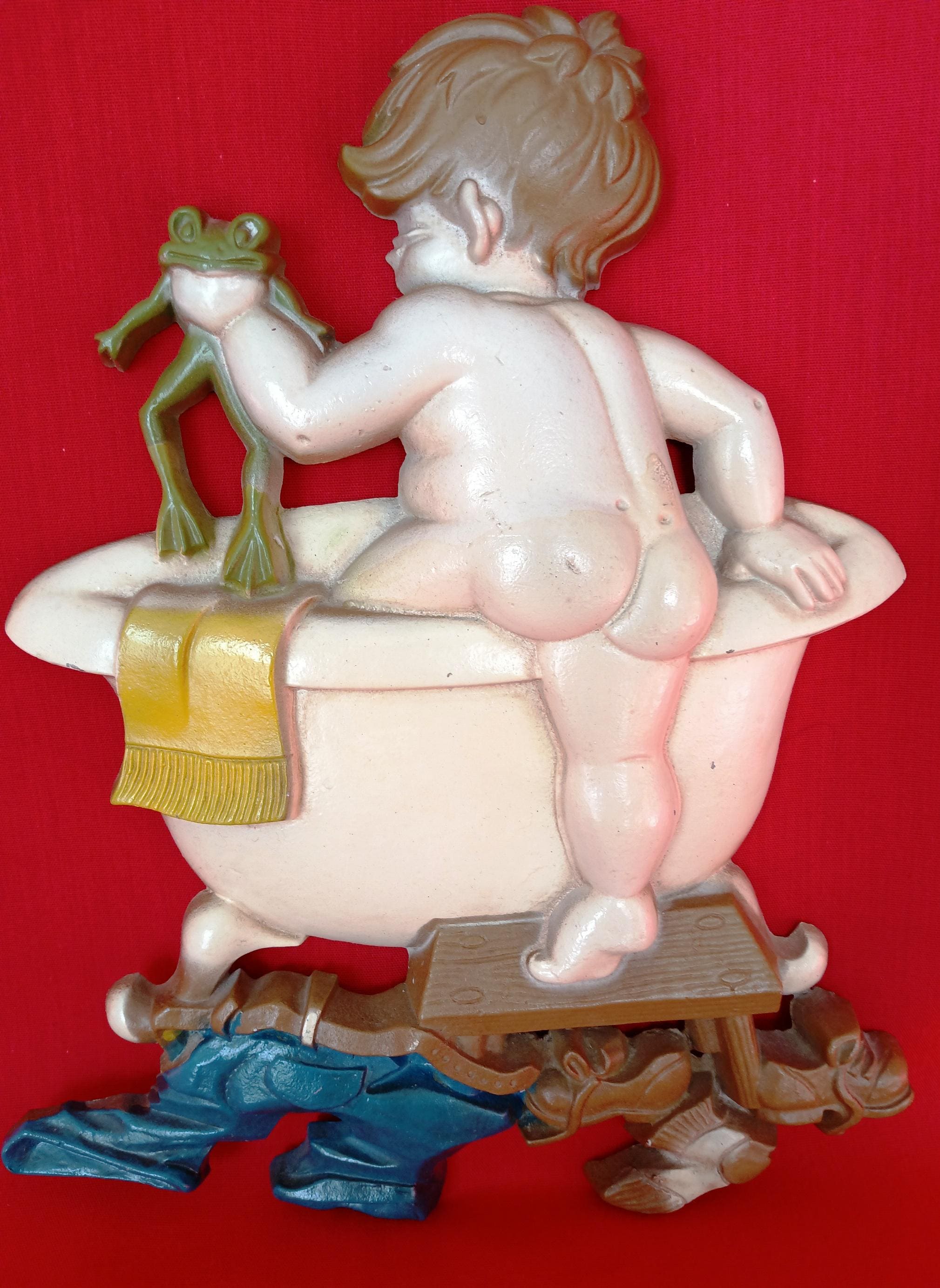 Vintage 1970 Sexton Painted Cast Aluminum Plaque Wall Hanging