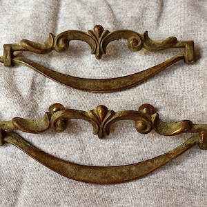 2 Pairs available Vintage Old Cast Metal Drawer Cabinet Furniture Pull Handle