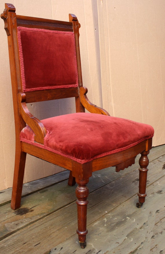 Velvet and wood chair discount