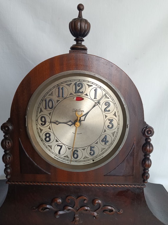 Antique Warren Telechron REVERE Model Electric Motored Mantel