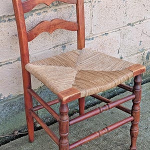 Vintage Antique Old Ladderback Shaker Style Reclaimed Salvaged SOLID Wood Wooden Dining Accent Desk Side Rush Rattan Seagrass Chair Seat