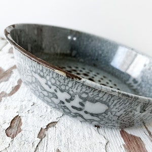 Vintage Strainer Enamel Ware Strainer Enamelware Colander Vintage Gifts for Chefs Antique Aluminum Strainer