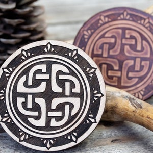 Scandinavian Design Ancient Round Celtic Knot Wooden Stamp For Leather Crafting