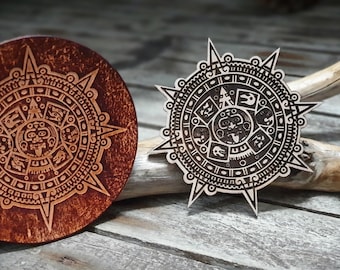 Aztekisk kalenderstämpel i trä för läderhantverk | 11 cm diameter eller 4,3” x 4,3”