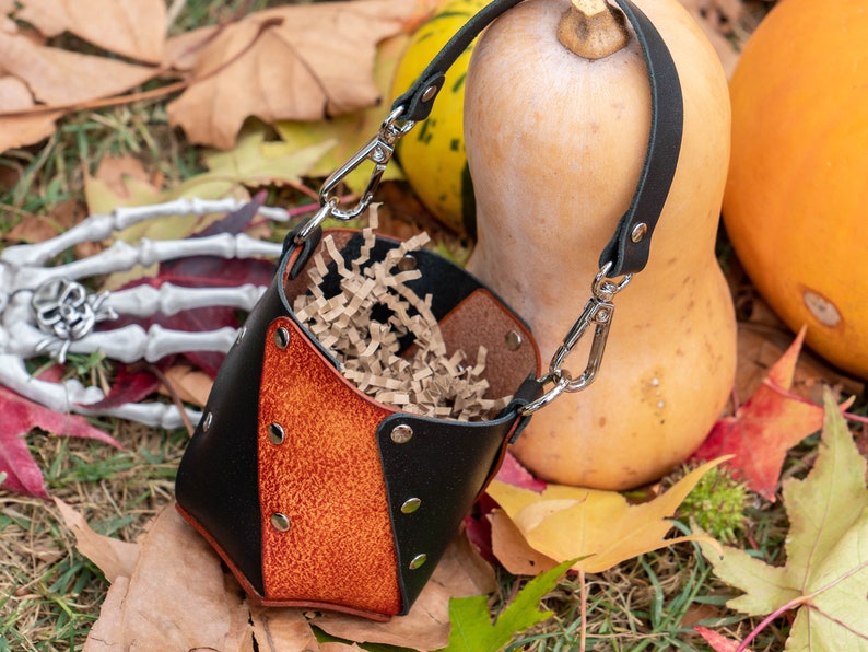 HEXY Mini Halloween Basket Hexagonal Mini Leather Bag image 4