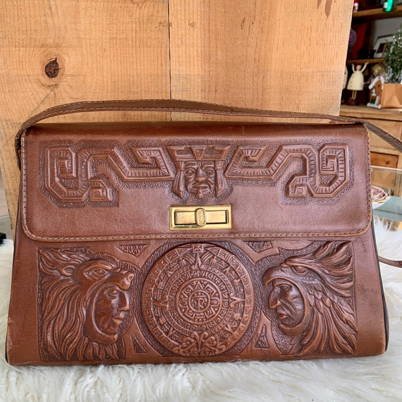 Fantastic 1970s hand tooled leather purse