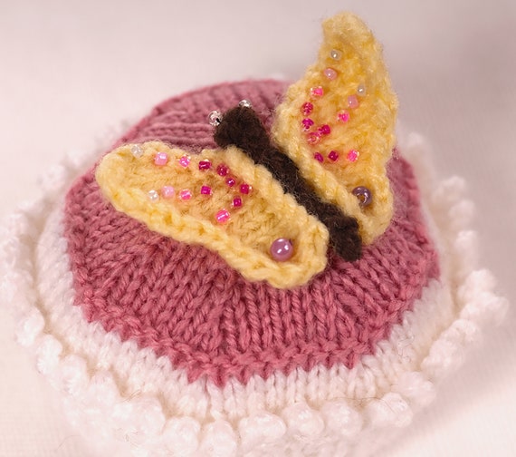 Pattern - Butterfly Cupcake Knitting Pattern novelty knit - Printed A5
