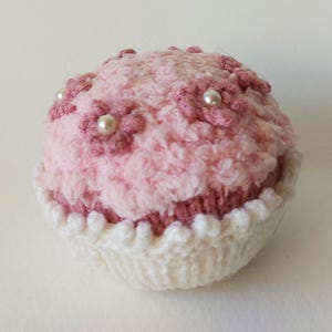 PDF download - Many Flowered Cupcake Knitting Pattern novelty knit