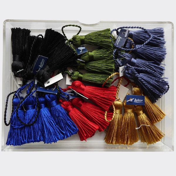 Collection of Ladecor tassels – Assorted collection of 23 coloured tassels