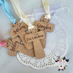 12 pieces baptism favor, pesonalized wood cross, name on wood cross, religious favors, first communion