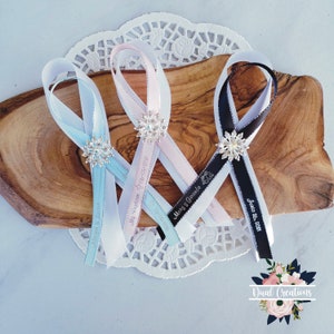 Personalized Memorial Ribbon Pin: Celebration of Life Favors