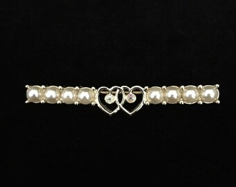 Vintage "Waltz Time" A Double Heart w/Faux Pearl Brooch by Sarah Coventry (Pr1)