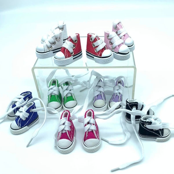 Elf shoes -Elf Sneakers - Mini Canvas Tennis Shoes - Christmas Elf Accessories - Elf Doll Props