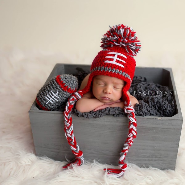 Ohio Sate Buckeyes Baby Boy Hat FOOTBALL Newborn Baby girl Crochet With Ear Flaps 0 3 6 12 months Steelers Browns photo prop Saints Bills