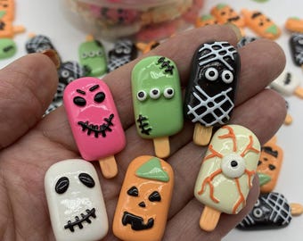 fake Candy cabochon / halloween lollipop flatback  slime sprinkles, charms  Halloween décor