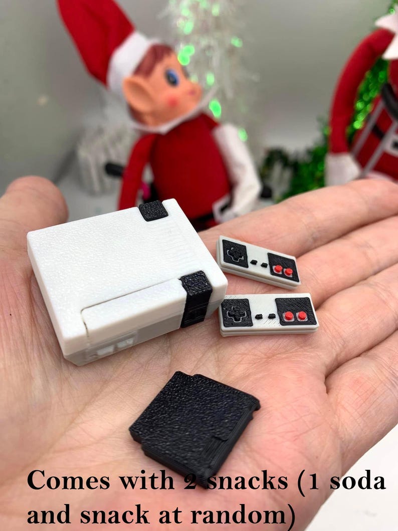 Elf Doll Gaming Scene: Miniature TV, Snacks, Game Night Props NINTENDOO+2 SNACKS