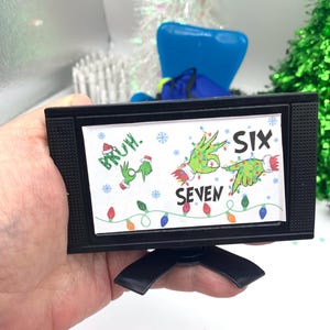 Elf Doll Gaming Scene: Miniature TV, Snacks, Game Night Props 6 7 w/ 3 snacks