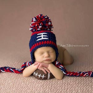 New England Patriots Baby Boy Hat FOOTBALL Newborn Baby Boy or girl Crochet Football Hat With Ear Flaps 0 3 6 12 months Steelers Texans