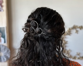 Silver Lyra Hammered Metal Hair Pin