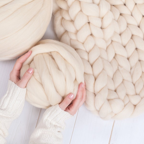 Chunky Yarn, Wool Roving Yarn, Giant Yarn, Big Yarn, 1lb (or MORE!) Natural White Wool Roving Fiber Spinning, Wool Fiber, Wool Rove