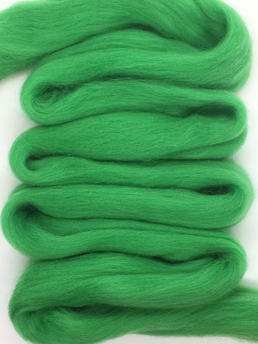 Wool Roving, Kelly Green Wool Roving, Green Rove, Green Spin Fiber