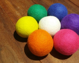 7 Large Wool Balls colorful RAINBOW Color Pack FUN learning and play toy for children, baby gift