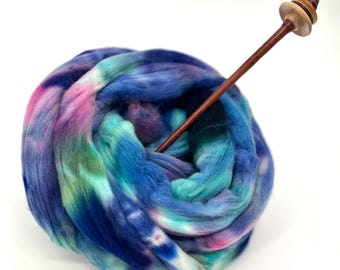 Hand Dyed Merino Wool Roving: Deep Sea Blues, Greens, Pink - 4 oz